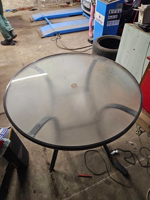 Stolik ogrodowy szklany