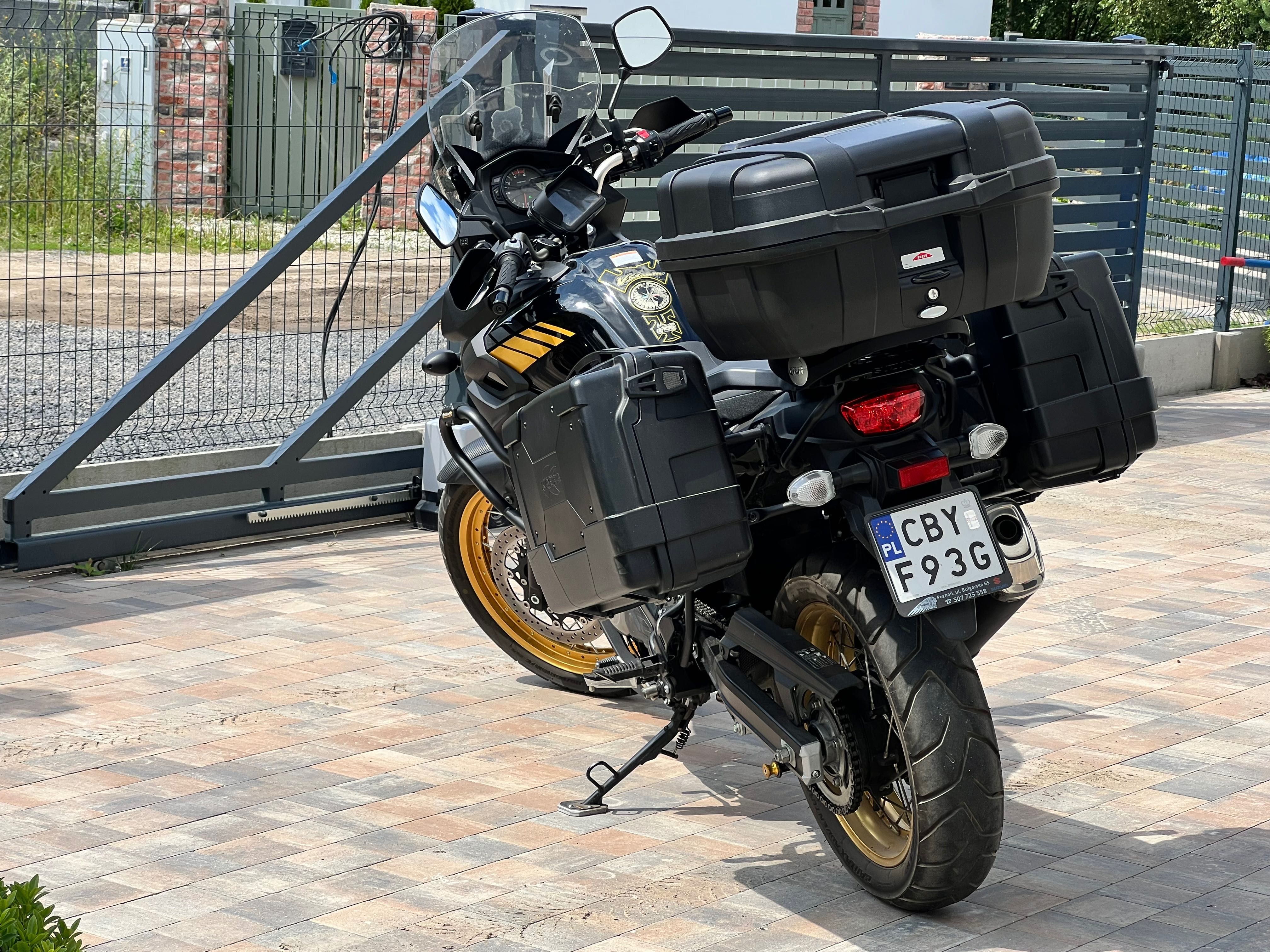 Suzuki v strom XT 650