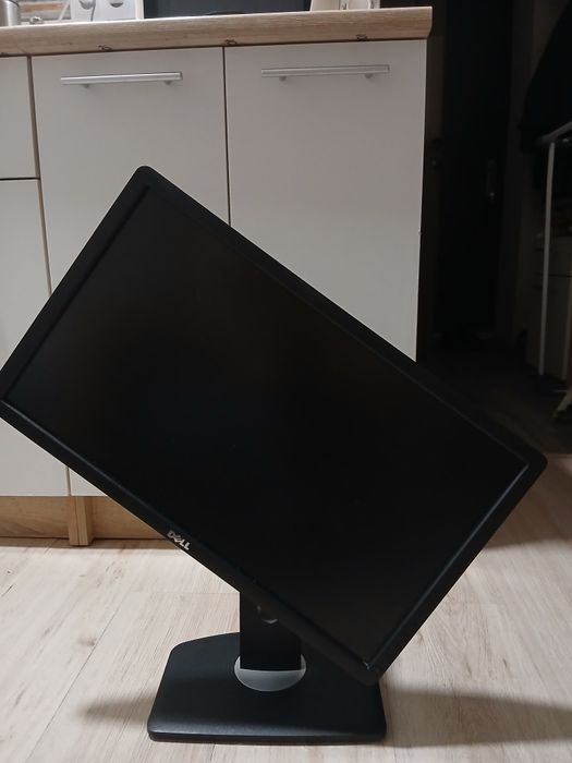 Монітор Dell UltraSharp U2212HMc / 21.5" (1920x1080) IPS