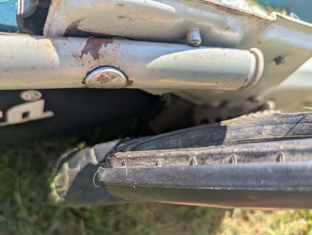 Makita ELM4621 kosiarka uszkodzona