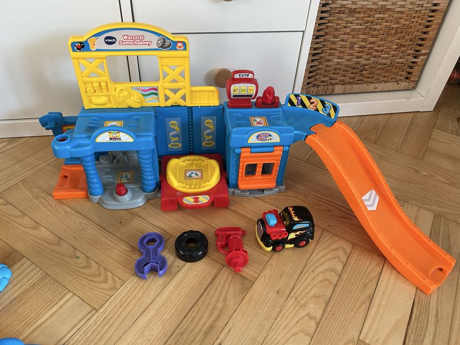 Zestaw Tut tut Vtech remiza transporter warsztat