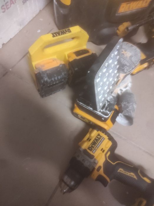 Zestaw narzędzi DeWalt całość