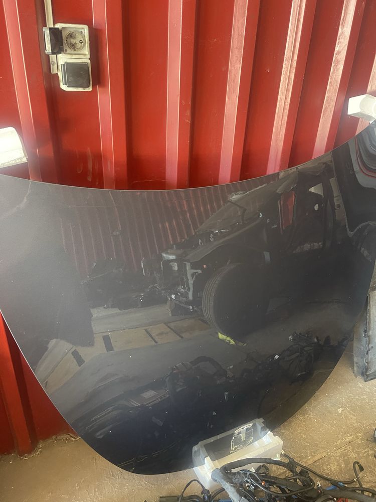 Капот Tesala model Y PMNG
