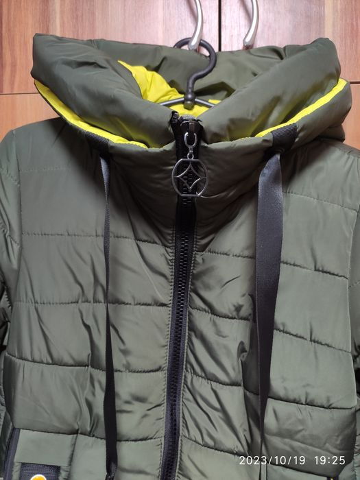 Подовжена зимова курточка