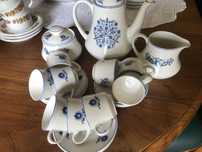 Serviço de café da fabrica de loiça de Sacavém