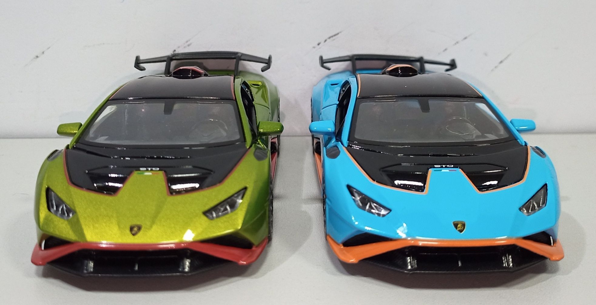 Lamborghini Huracan STO металлическая модель 1:32 RASTAR