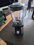 Blender kielichowy szklany 600W 1.5 litra duży