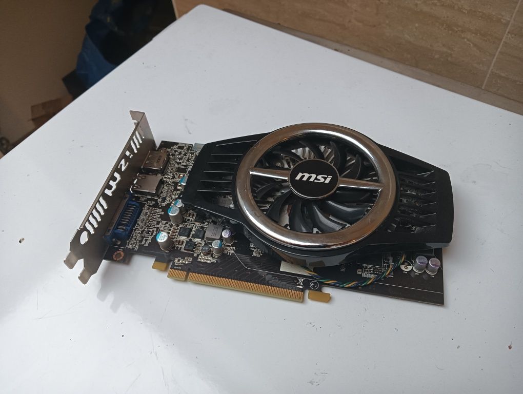 MSI R5750 series (Radeon hd5750)