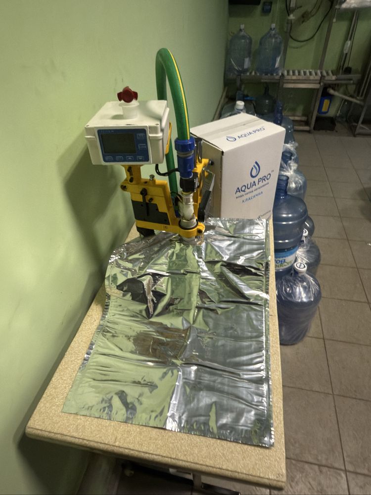 Обладнання Розливу в пакети з краном Bag-in-Box (Біг ін БОКС)