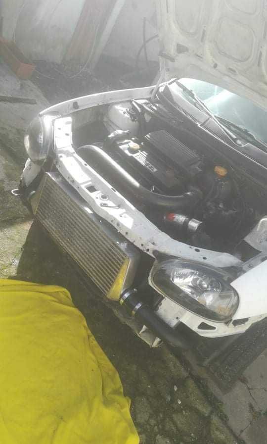VENDO Corsa b 1.7 td