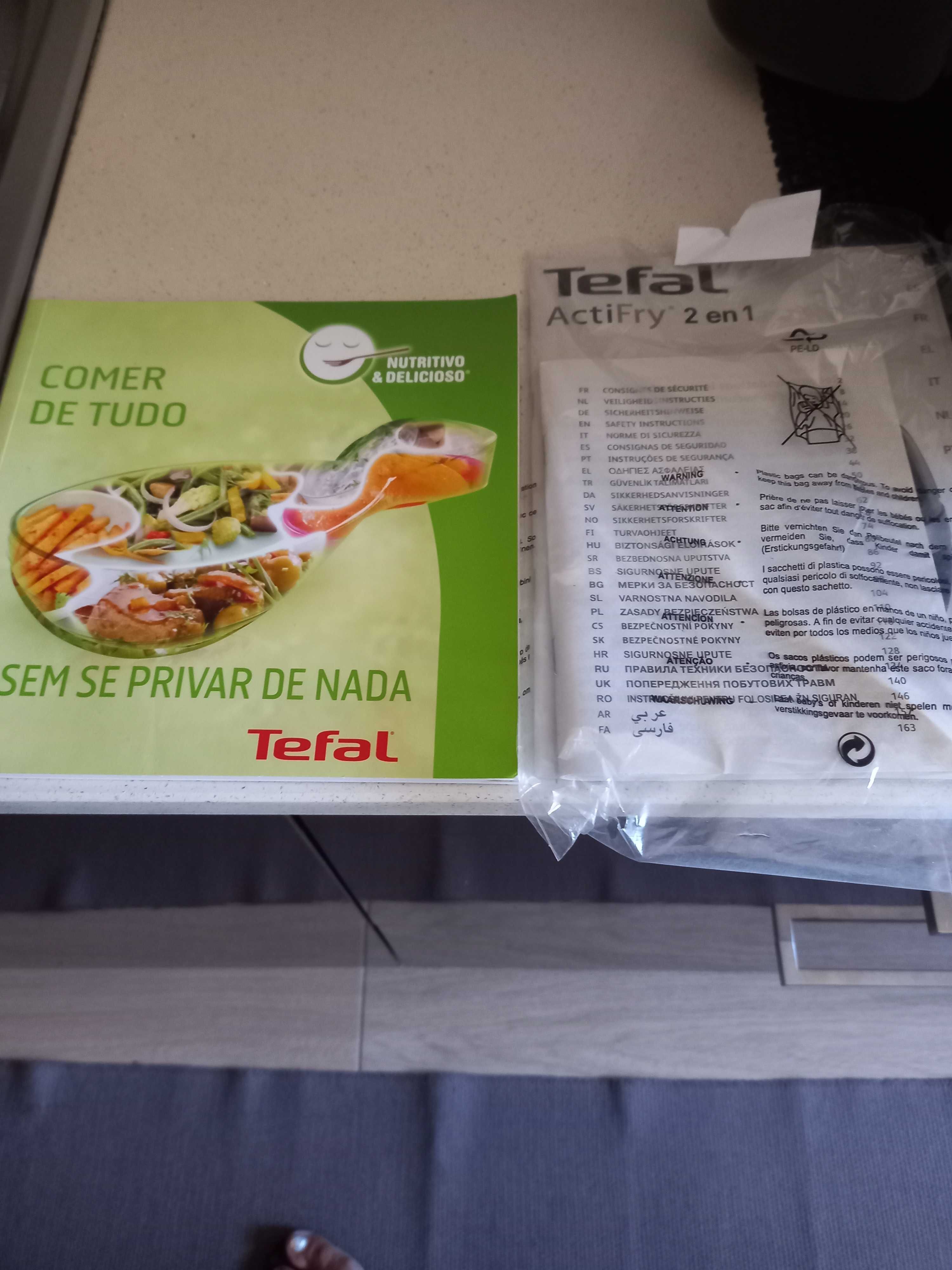 Fritadeira Tefal ActiFry 2 in 1