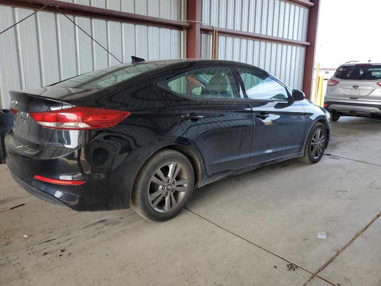 Hyundai elantra SE 2017