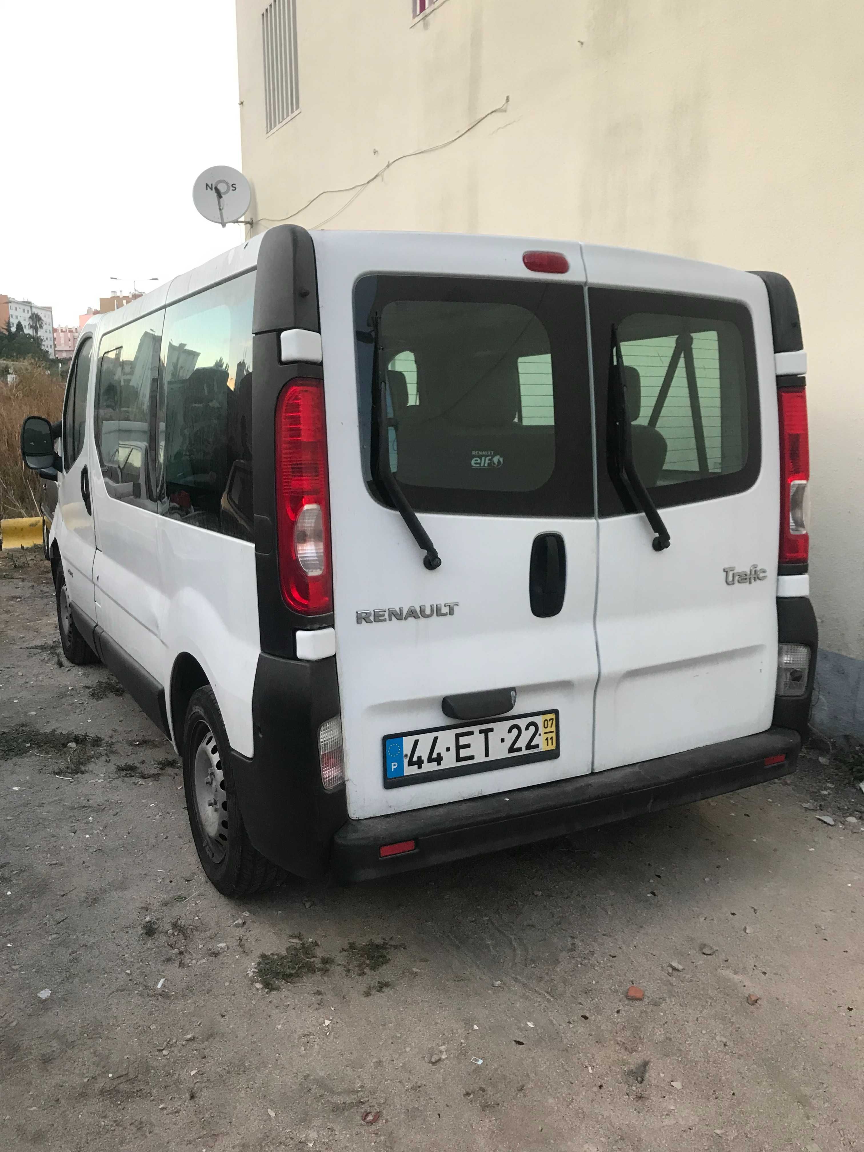 Renault TRAFIC 2007 - 9 lugares