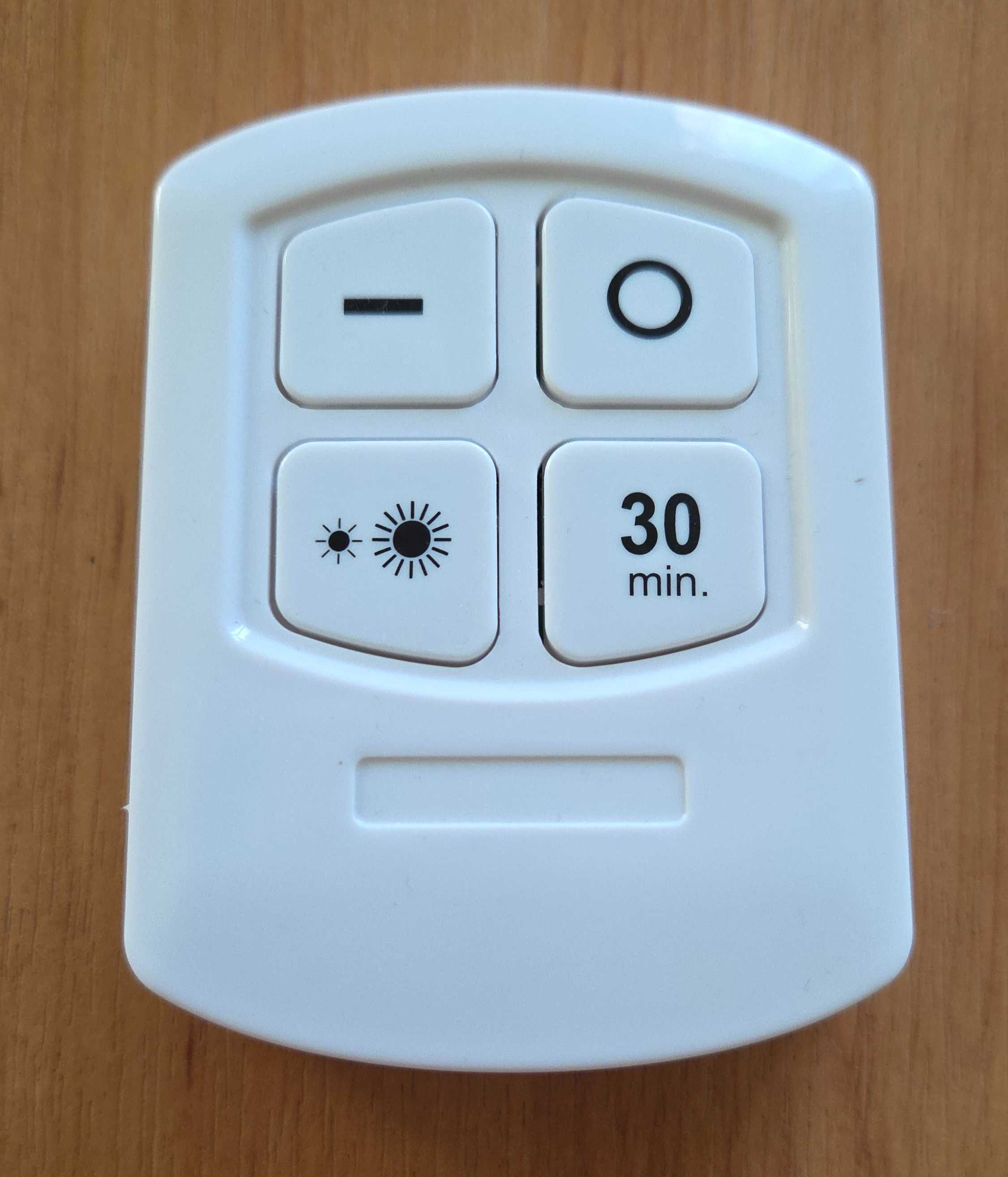 Namiot TIPI stan idealny z dodatkowym stabilizatorem i lampką LED