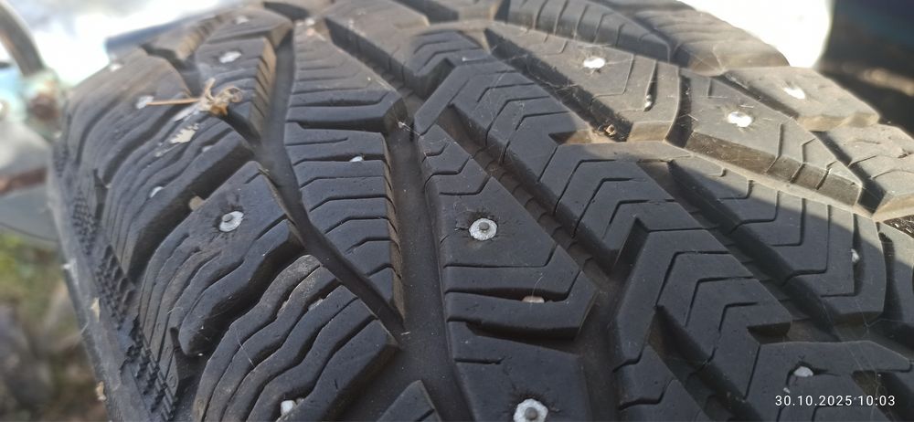 Продам зимову гуму