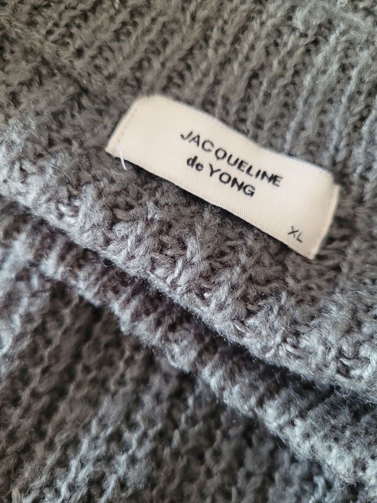 Ciemnozielony ażurowy sweter oversize boho Jacqueline de Yong