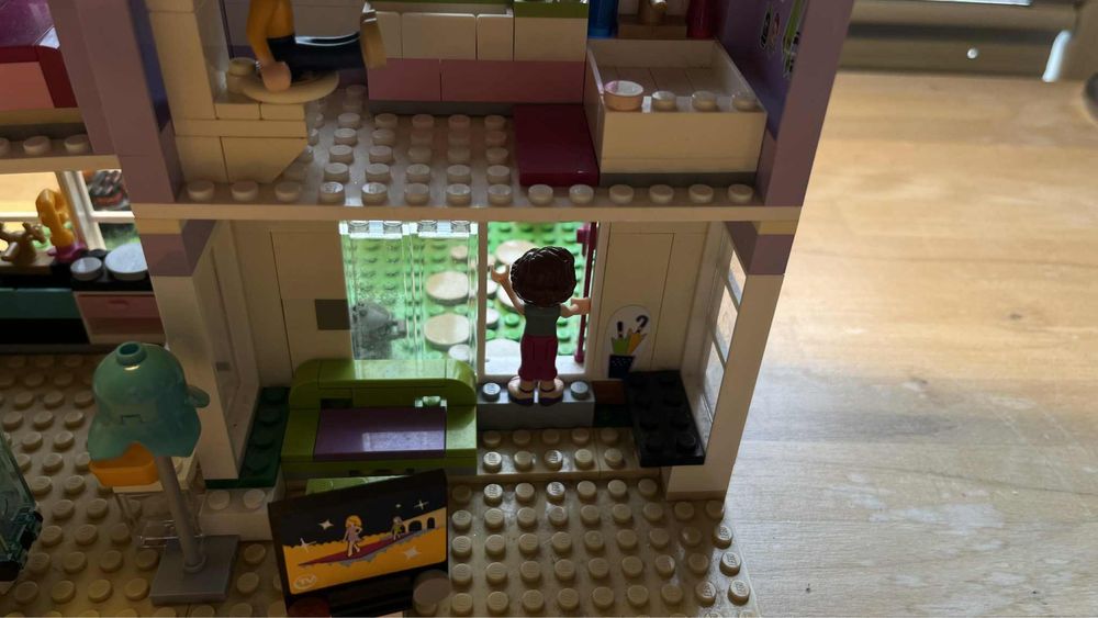 Domek lego friends
