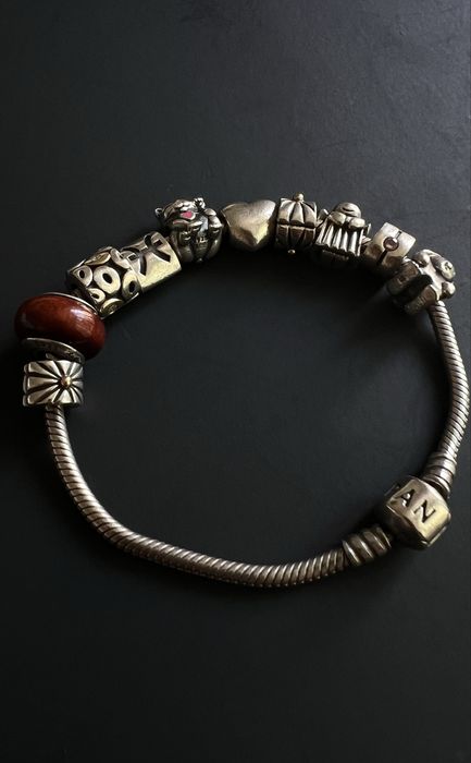 Pulseira Pandora com 10 charms originais - prata 925
