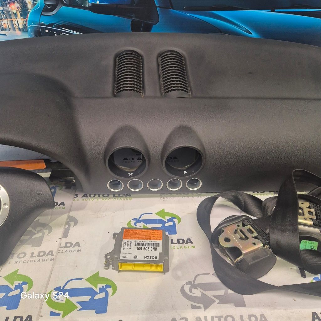 Tablier completo com kit de airbags AUDI TT MK1