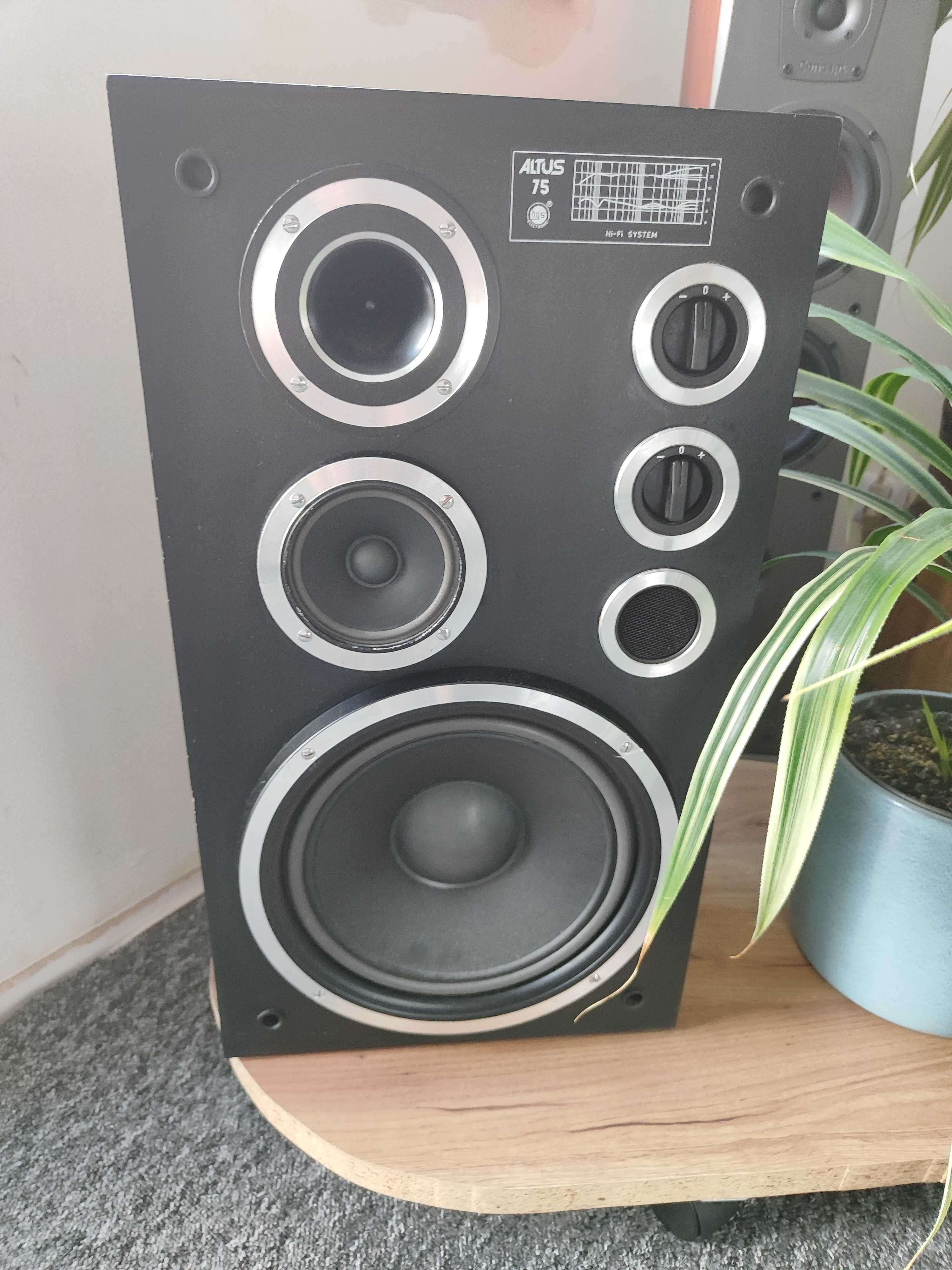 Kolumny Altus 75