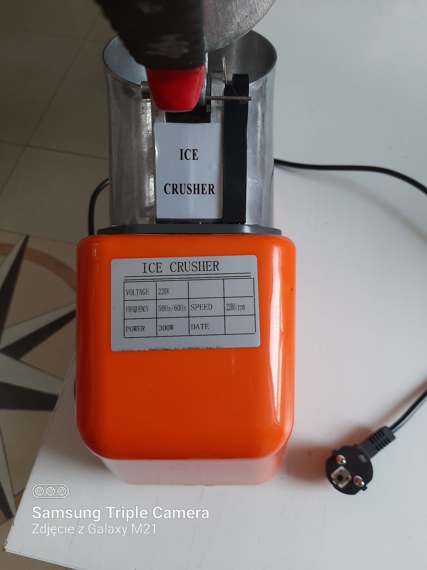Elektryczna kruszarka do lodu 300w