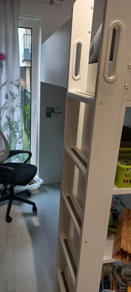 Łóżko ikea SMASTAD pietrowe z szafą i biurkiem