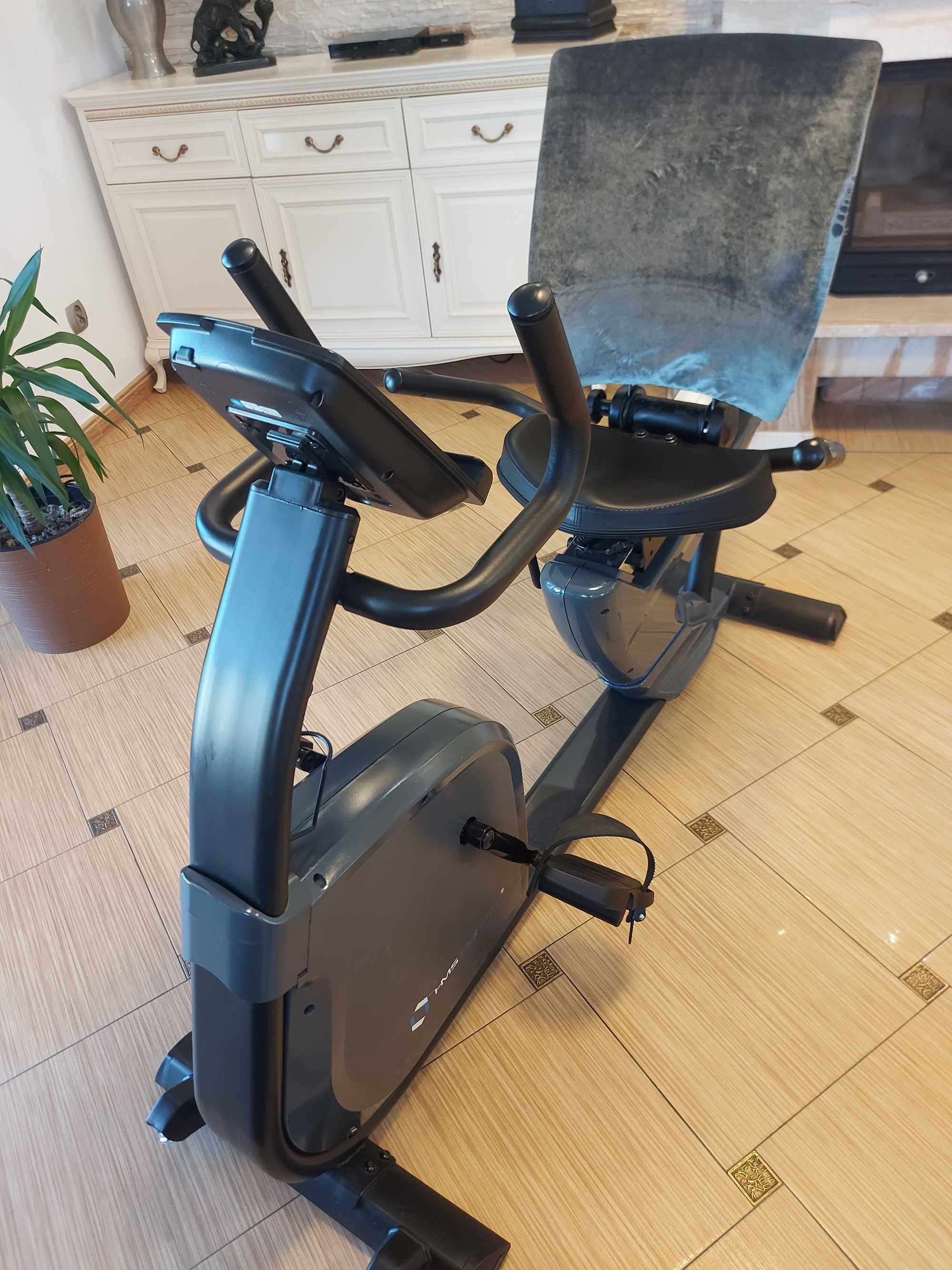Rower stacjonarny poziomy z generatorem HMS R1817