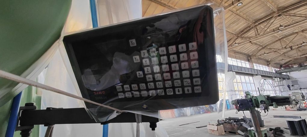 Токарно винторезный CS6250B( 16К20 ) РМЦ 1000мм.