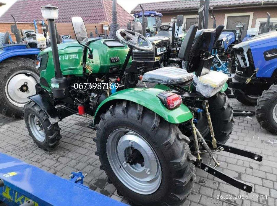 Трактор Xingtai T 244 L двигун КМ385ВТ Ведучий перед Кредит Є доставка