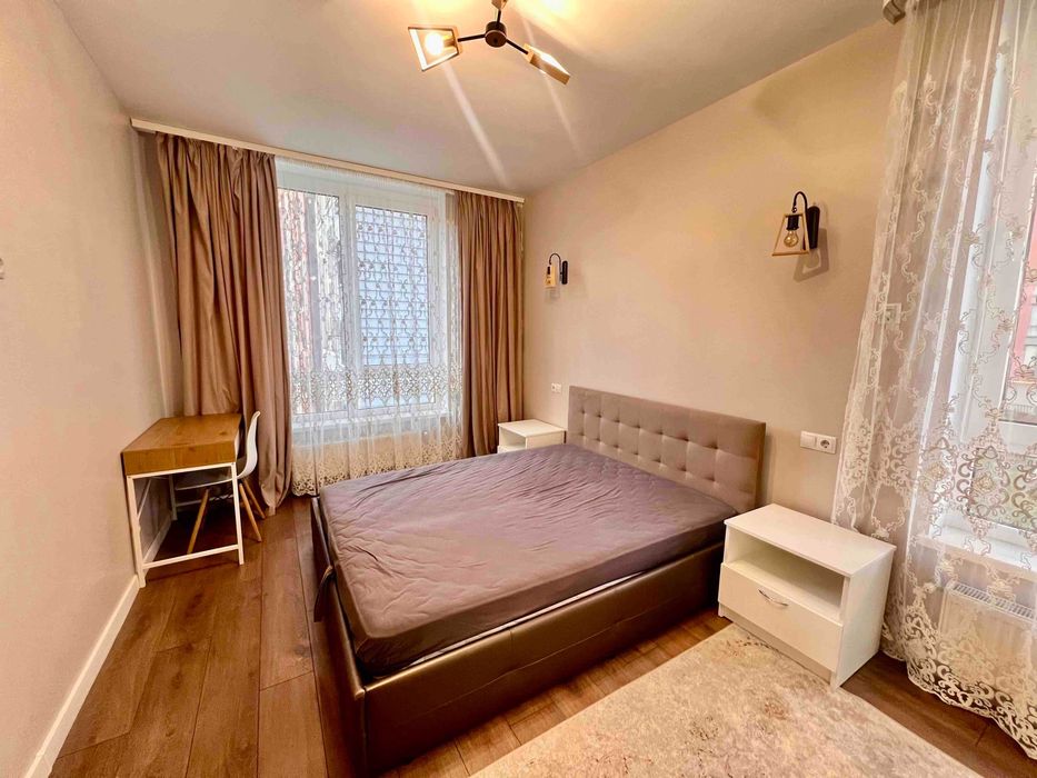 Оренда 2 кімнатної квартири по вул. Шевченка ЖК Семицвіт