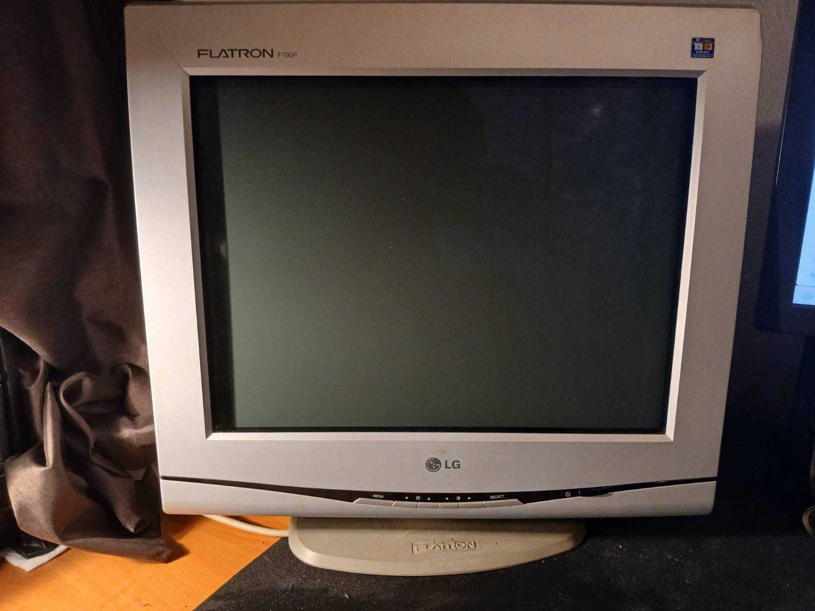 Monitor CRT LG Flatron F700P