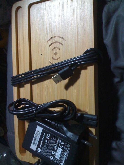 Ladowarka indukcyjna do telefonow