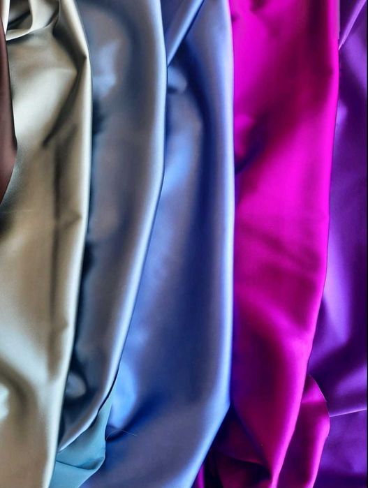 Атлас стрейч виробництво Італія