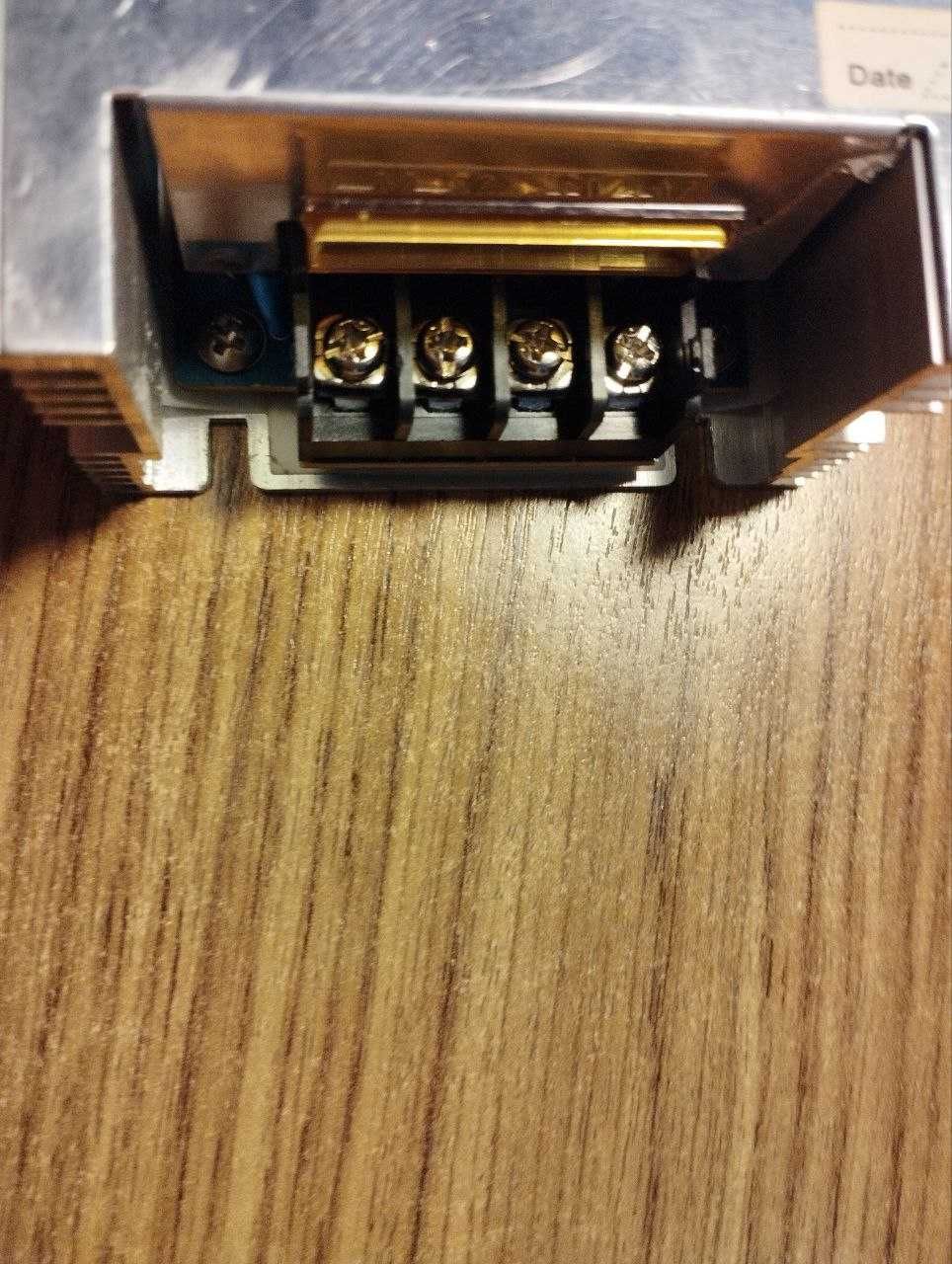 Блок питания  12V. 250W,
