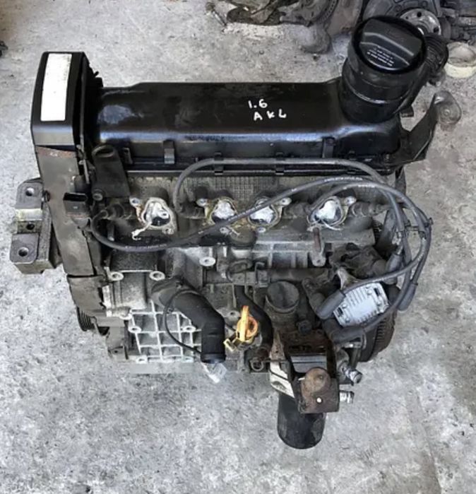 Двигун Мотор 1.6 AKL бензинGolf-4AudiA-3BoraSchoda