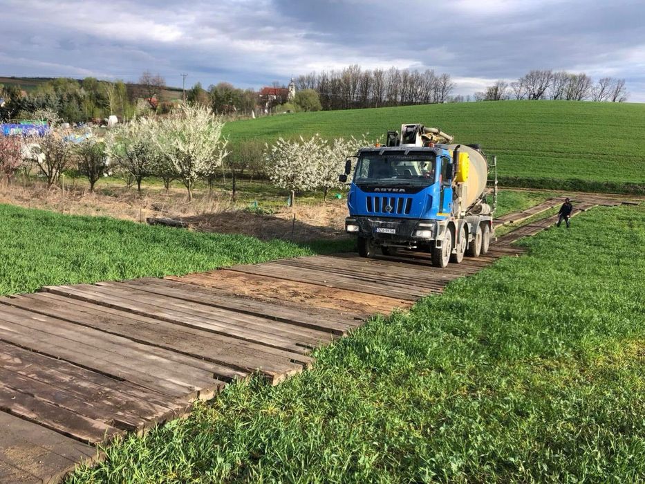 Sprzedam drewniane plyty drogowe , na trudny teren  pod ciezki sprzet