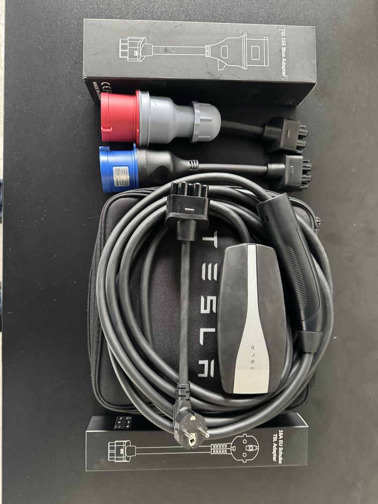 Зарядка Оригінал для Tesla gen 2, New. (32A). USA.