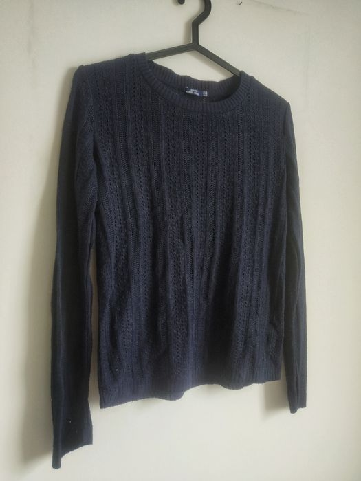 Piękny ażurowy sweterek