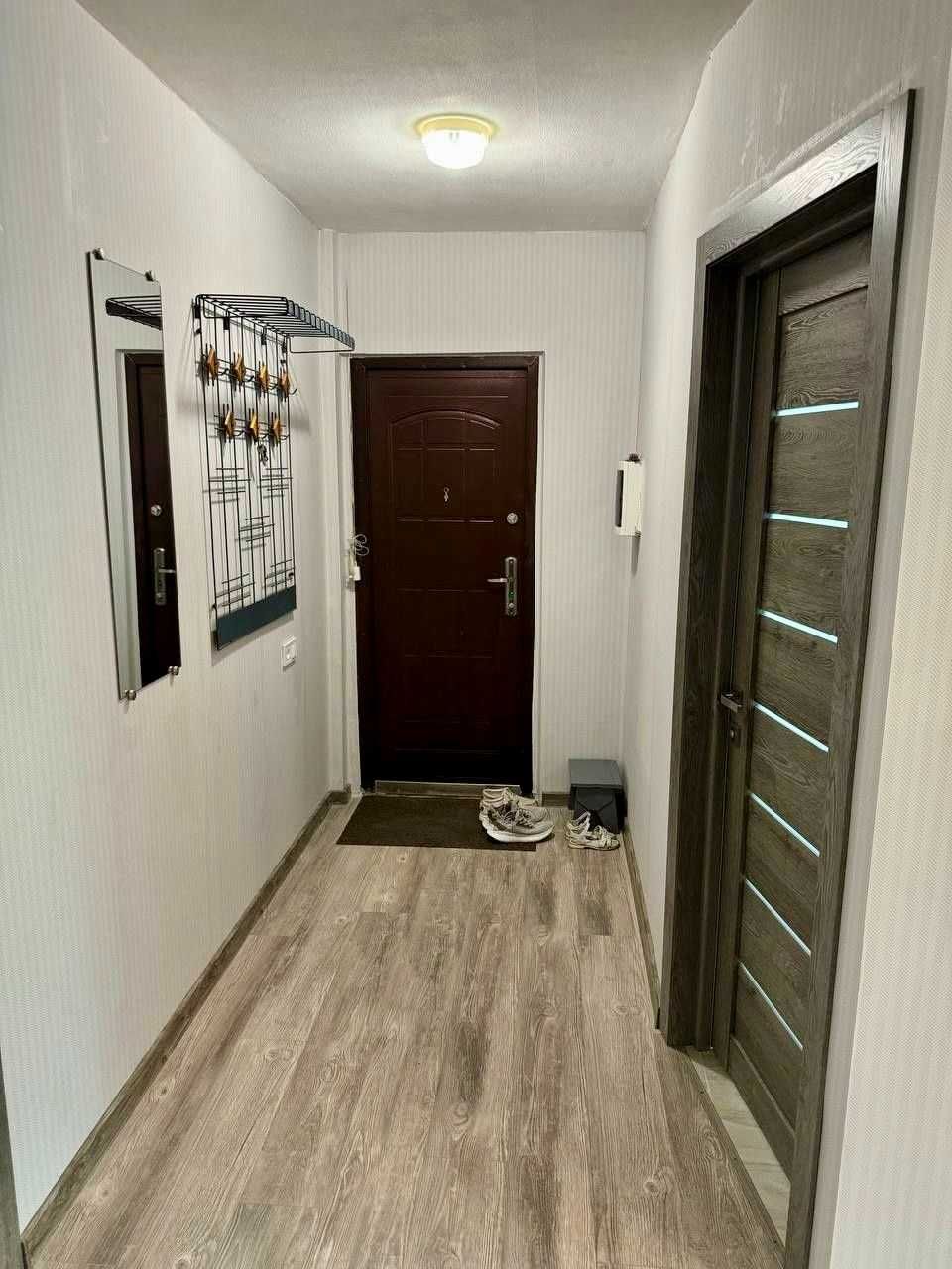 Продам 2 квартиру , Ньютона 133 Б