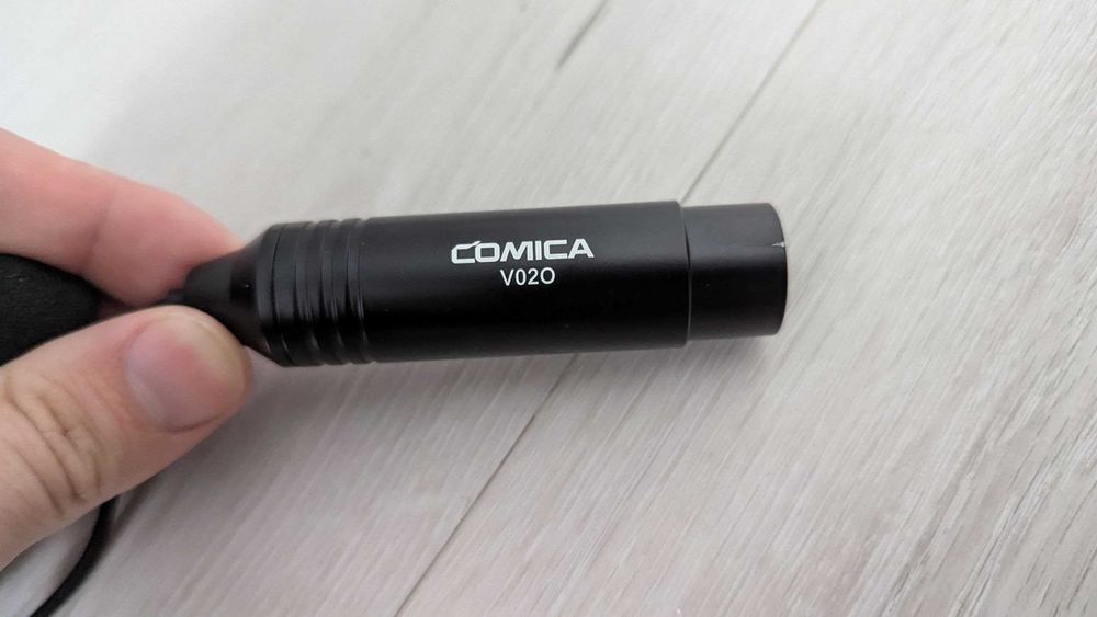 Професійний петличний мікрофон Comica CVM-V02O XLR 1.8м