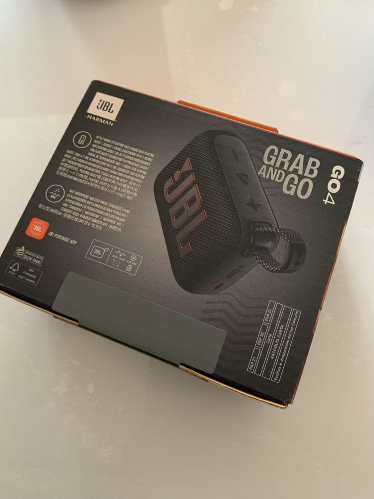 JBL Go 4 Black (чорна) нова запакована