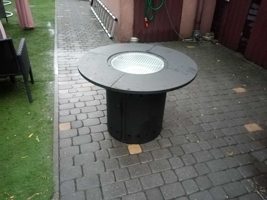 grill  palenisko kominek stół pokrowiec nowe
