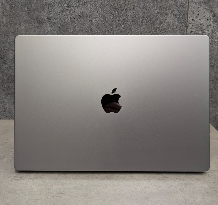 Apple MacBook Pro 16 2021 M1 Pro 16/512Gb Space Gray MK183
