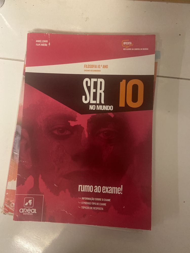 Manual e caderno de atividades filosofia 10°