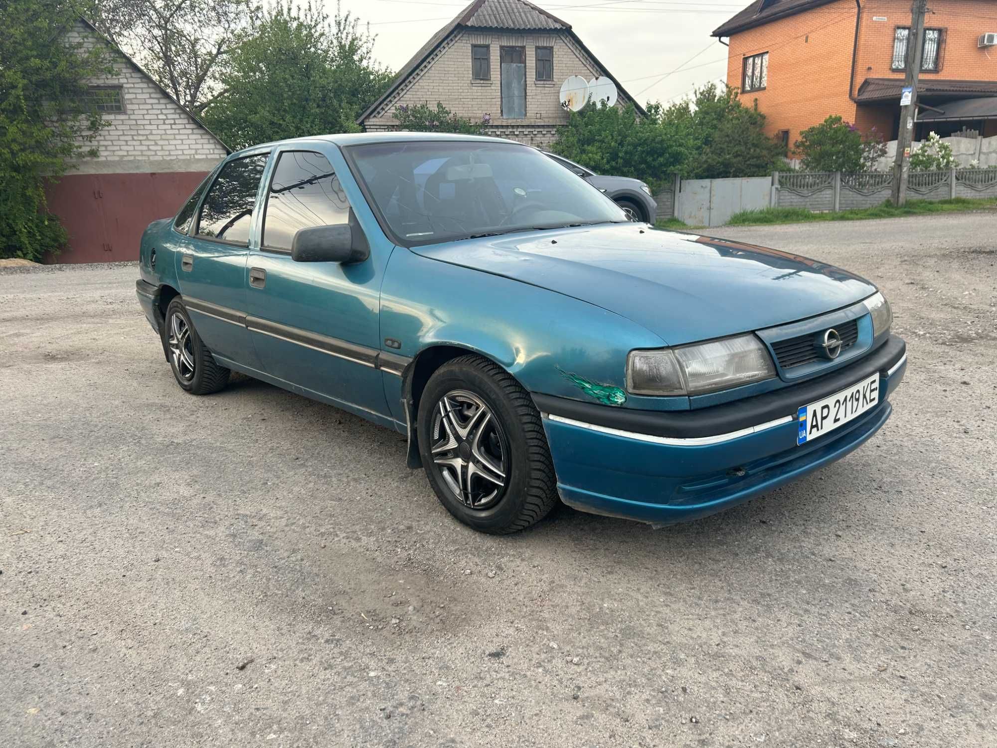 Opel Vectra A 1993 год 2.0 Газ Бензин (ГБО 4 поколение)