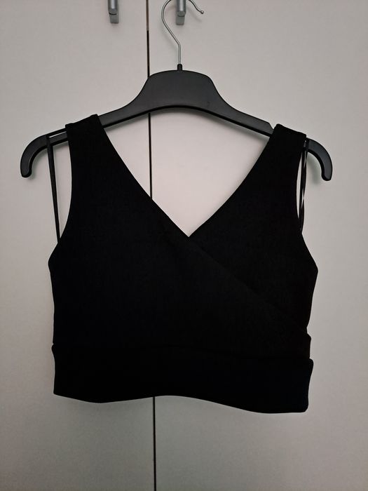 Czarny Top Crop roz. M