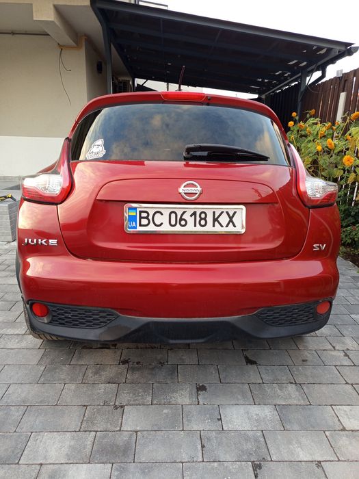Автомобіль Nissan Juke
