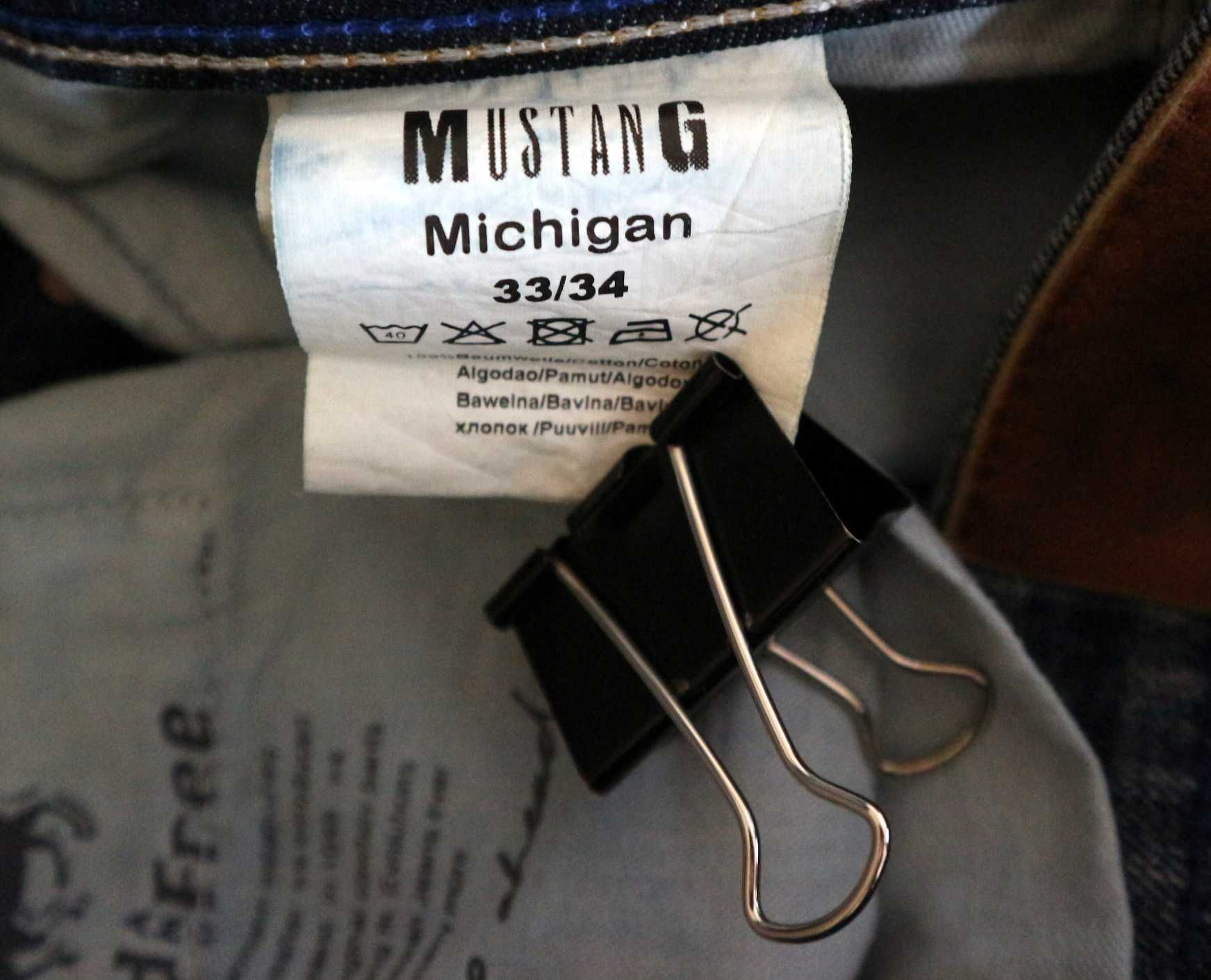 Mustang Michigan spodnie jeansy W33 L34 pas 2 x 44 cm