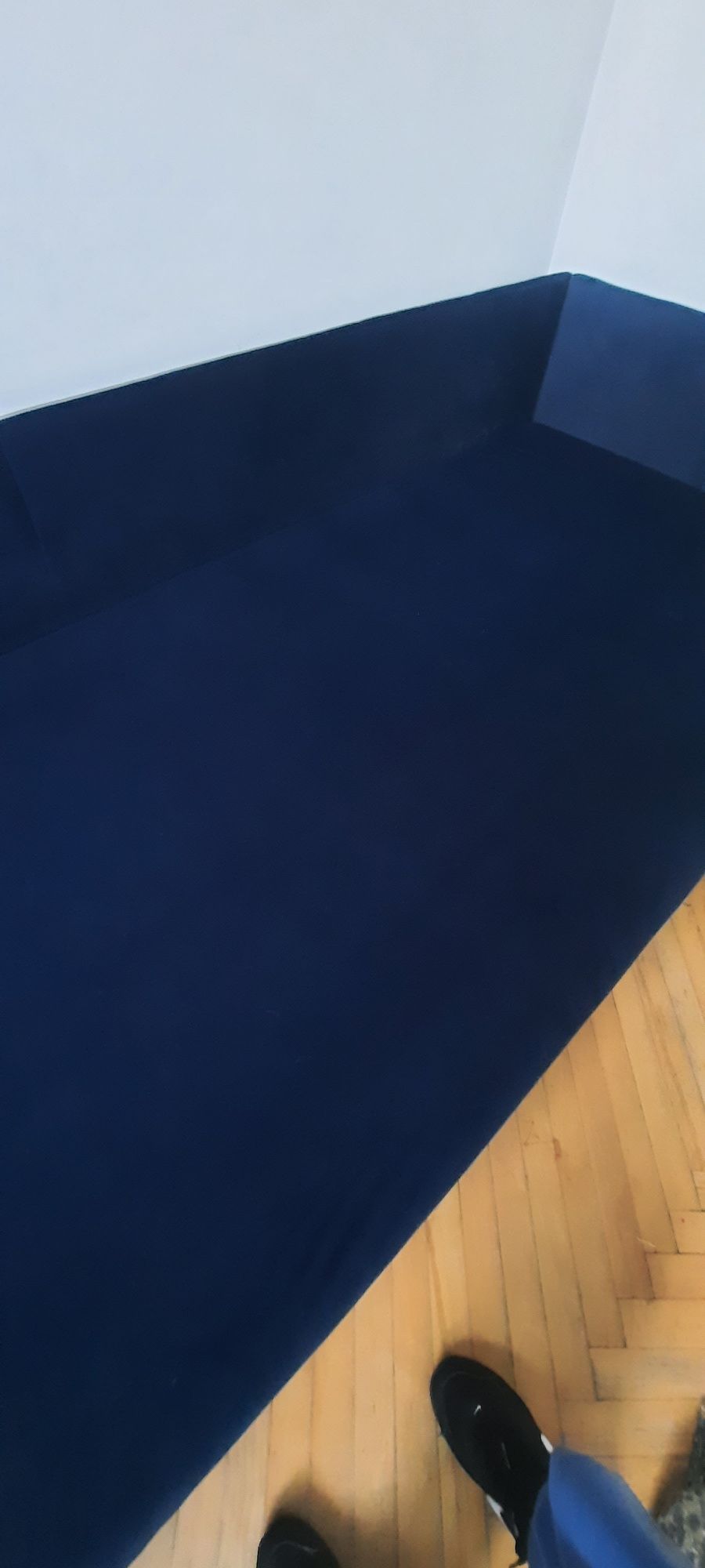 Łóżko tapczan młodzieżowe granatowe tapicerowane 90x190