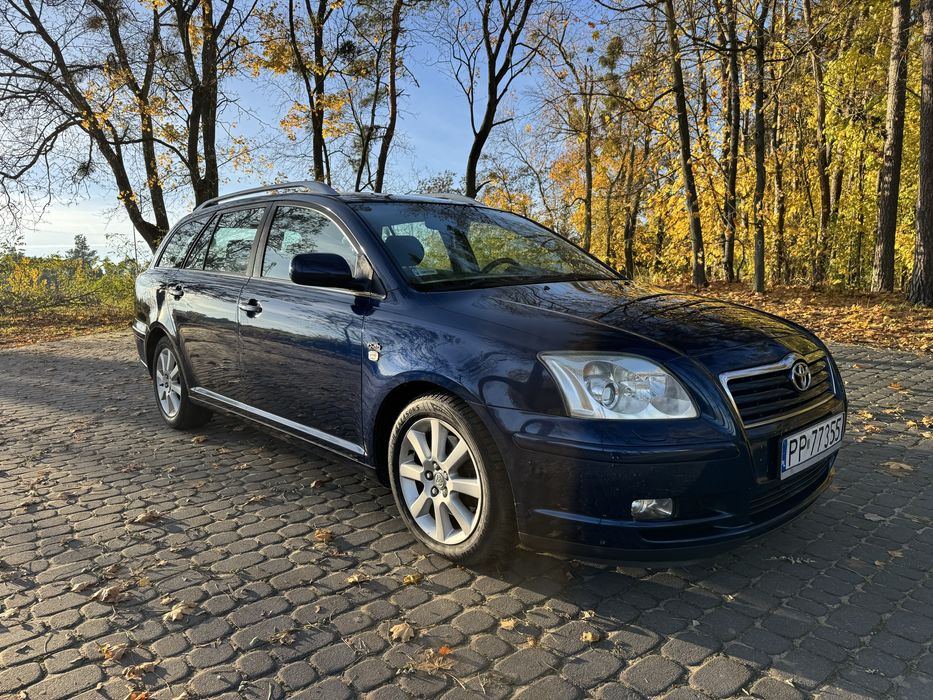 Toyota avensis kombi 2.0 d bdb stan org lakier